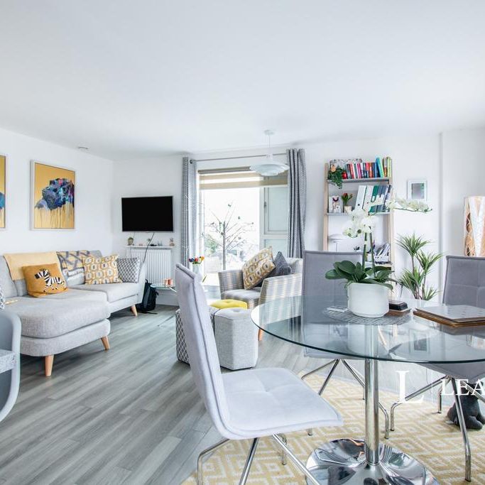 2 bedroom apartment to rent - Photo 1