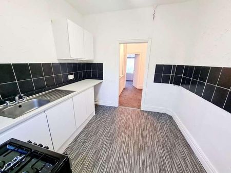 Richmond Avenue, Prestwich, M25 - Photo 4