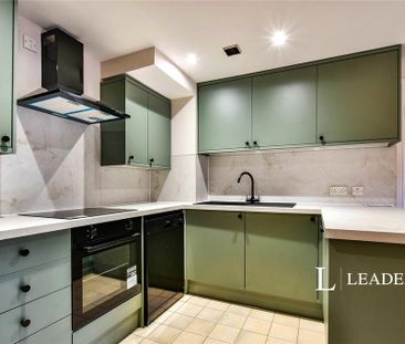 2 bedroom flat to rent - Photo 6