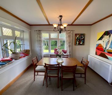 FAMILY LIVING CLOSE TO THE HOSPITAL - Photo 3