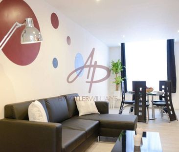 Location Maison 6 pièces 99m² ROUBAIX 59100 - Photo 3