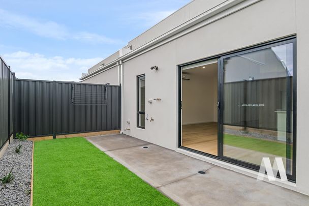 702 Grand Boulevard, Mickleham VIC 3064 - Townhouse For Rent | Domain - Photo 1