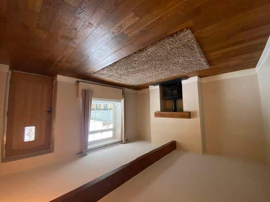 Podnor Lane, Mellor, SK6 - Photo 1