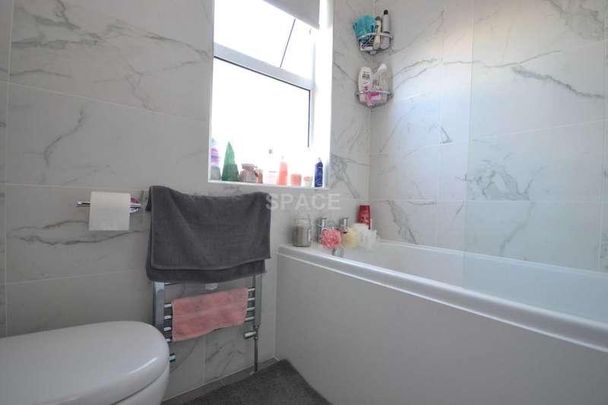 Blenheim Road, University, RG1 - Photo 1