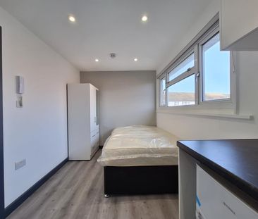 Sheriff Way, Watford WD25, London - Photo 2