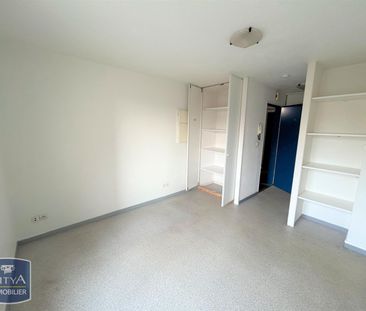 Location Appartement 1 pièce 17m² BETHUNE 62400 - Photo 5