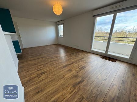 Location Appartement 2 pièces 51m² POITIERS 86000 - Photo 2
