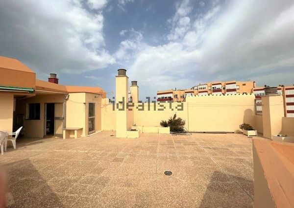 Alquiler de ático en Avenida el Faro, 75