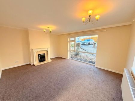 3 bedroom semi-detached house to rent - Photo 2