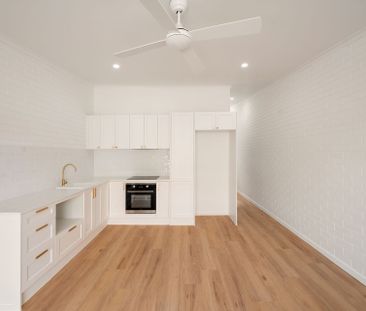 3/7 McNaughton Street, - Photo 3