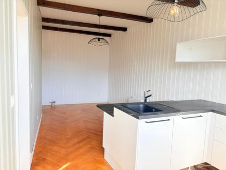 APPARTEMENT 2.5PCES AVEC CACHET REFAIT A NEUF - Photo 3