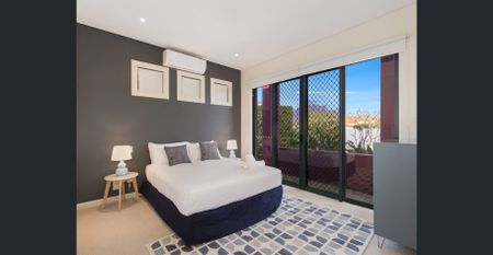 Resort-Style Living with Pool in Exclusive Clear Island Waters - Photo 5