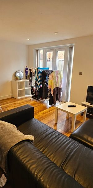 2 Bed Student Accommodation - Photo 1