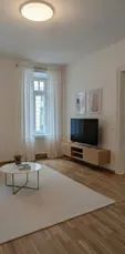 Altbauwohnung im 9. Bezirk - frisch saniert! - Photo 1