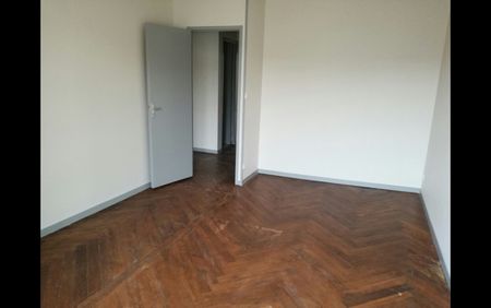 Location Appartement 4 pièces 82 m² Le Blanc - Photo 5