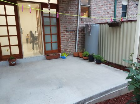 Toongabbie - Photo 2