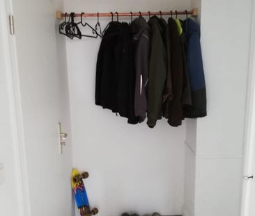 2-Zimmer-DG-Wohnung Solingen-Mitte – Warmmiete 675 € pauschal - Photo 1