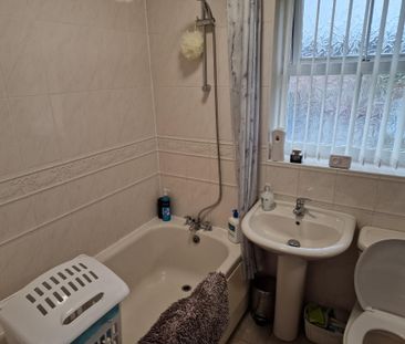 3 bedroom house to rent - Photo 4