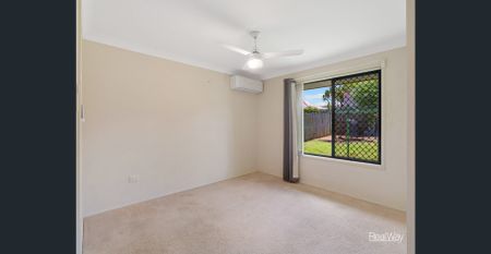 Charming Family Home in Wilsonton Heights - Photo 3