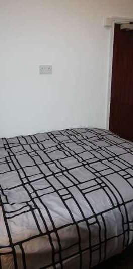 Burton Street (room), Burton Upon Trent, Tutbury, DE13 - Photo 2