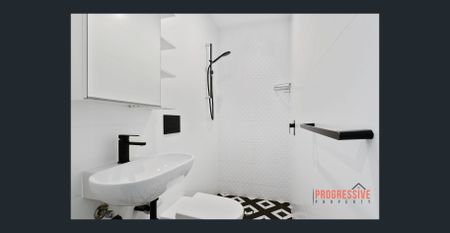 Modern 3 Bedroom House Opposite Central Park - Photo 4