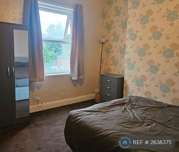 1 bedroom in a house share to rent - Photo 4