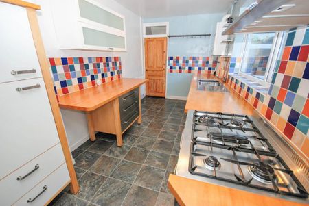 3 bedroom terraced house to rent - Photo 4