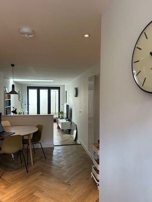 Room in a Shared House, Alma Vale Road, BS8 - Photo 1