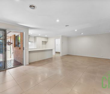 30 Mobourne St, Bonner ACT 2914 - House For Rent | Domain - Photo 5
