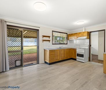 Comfortable Family Home in a Convenient Location - Photo 4