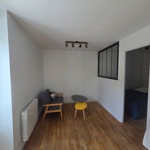 Appartement meublé Lorient 2 pièce(s) 26.9 m2 - Photo 2