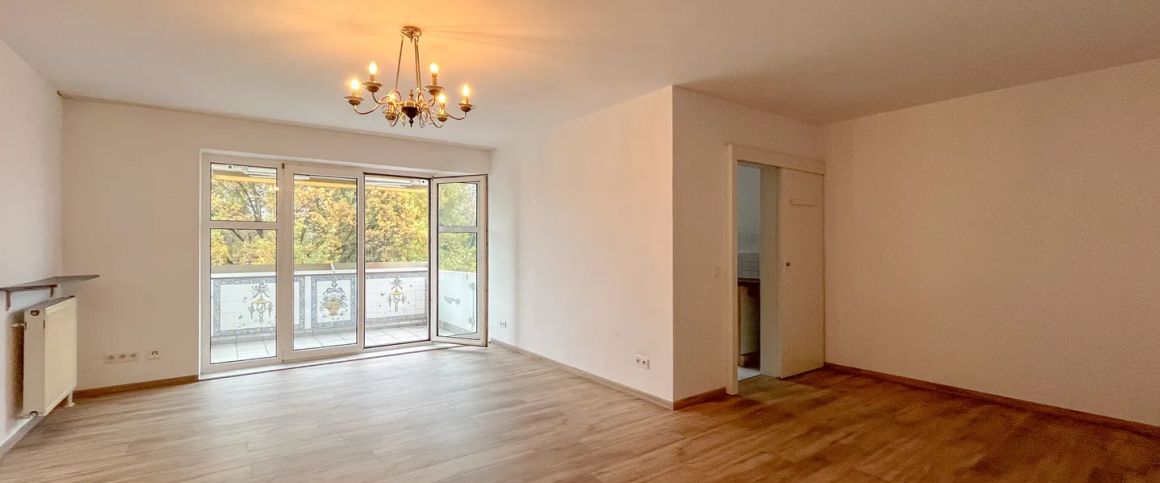 3-Zimmer-Wohnung mit zwei Balkonen und Tiefgaragenstellplatz in Zentrumnähe! - Foto 1