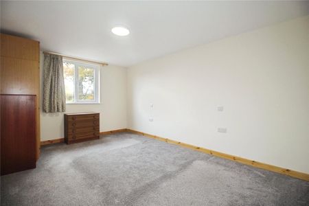 3 bedroom bungalow to rent - Photo 2