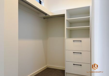 Adelaide CBD - Photo 2