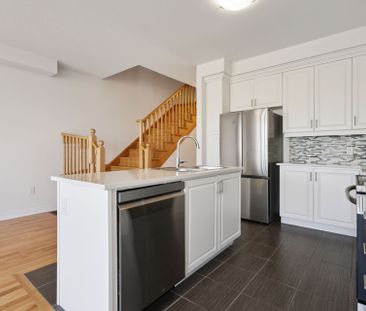 For Lease - 174 Mumbai Drive, Markham, Ontario - Photo 4