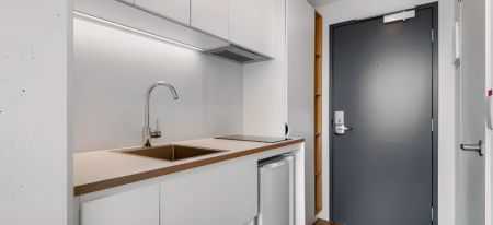 Studio Deluxe View - Photo 2