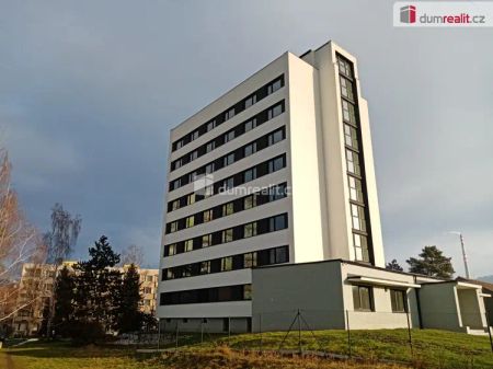 Pronájem bytu 1+kk, Děčín - Staré Město, ul.Zelená - Photo 3