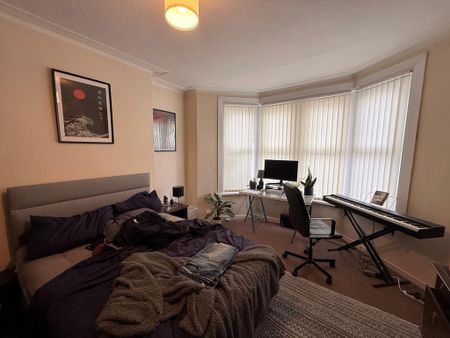 5 bedroom house to rent - Photo 2