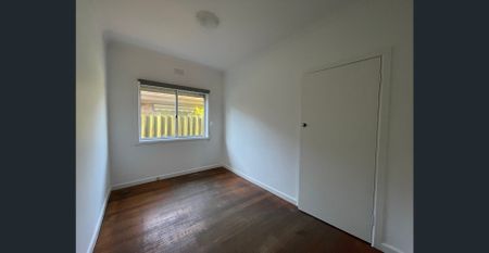 Family Home Great Location - Photo 4