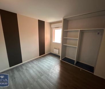 Location Appartement 2 pièces 48m² MILLAU 12100 - Photo 2