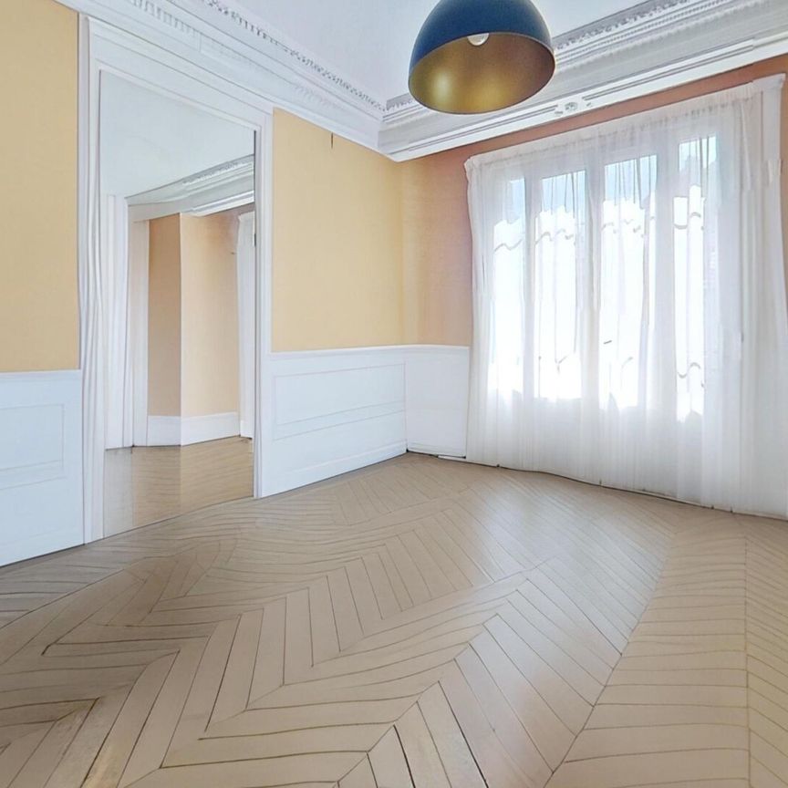 Location Appartement 5 pièces 107m² - Photo 1