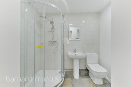 Glenbuck Road, Surbiton - Photo 2