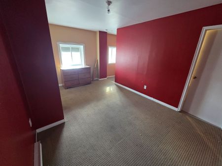 For Lease - 8 Wellington Street Unit# 2, Kawartha Lakes, Ontario - Photo 3