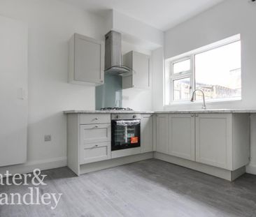 2 bedroom terraced house to rent - Photo 6