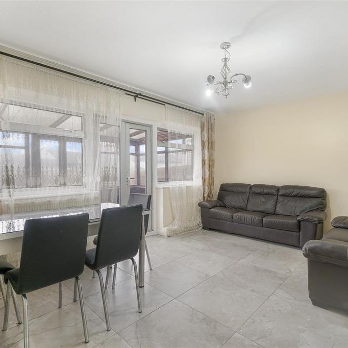 3 bedroom detached house to rent - Photo 1