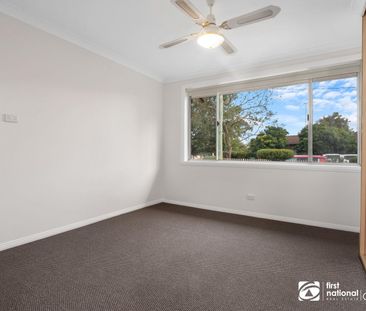 Beautifully Renovated Family Home - Photo 4