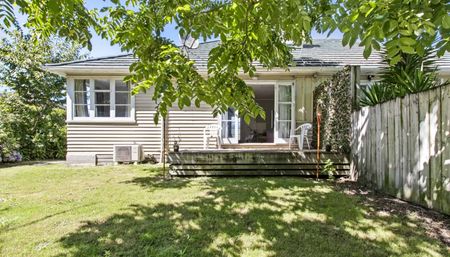 Tidy 2-Bedroom Home in Sought-After Location - Photo 4