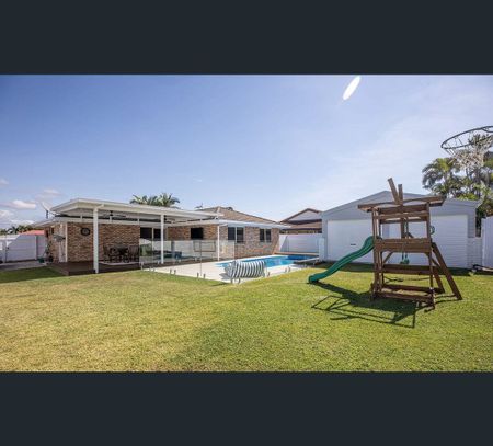34 Royal Sands Boulevard, Bucasia, Qld 4750 - Photo 3