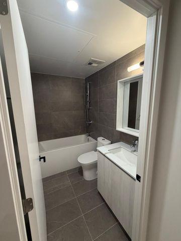 For Lease - 35 Parliament Street Unit# 716, Toronto, Ontario - Photo 5