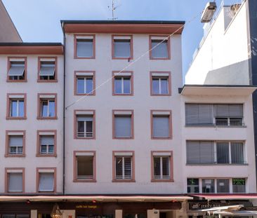 Charmante Altbauwohnung mitten in der Steinenvorstadt - Photo 4